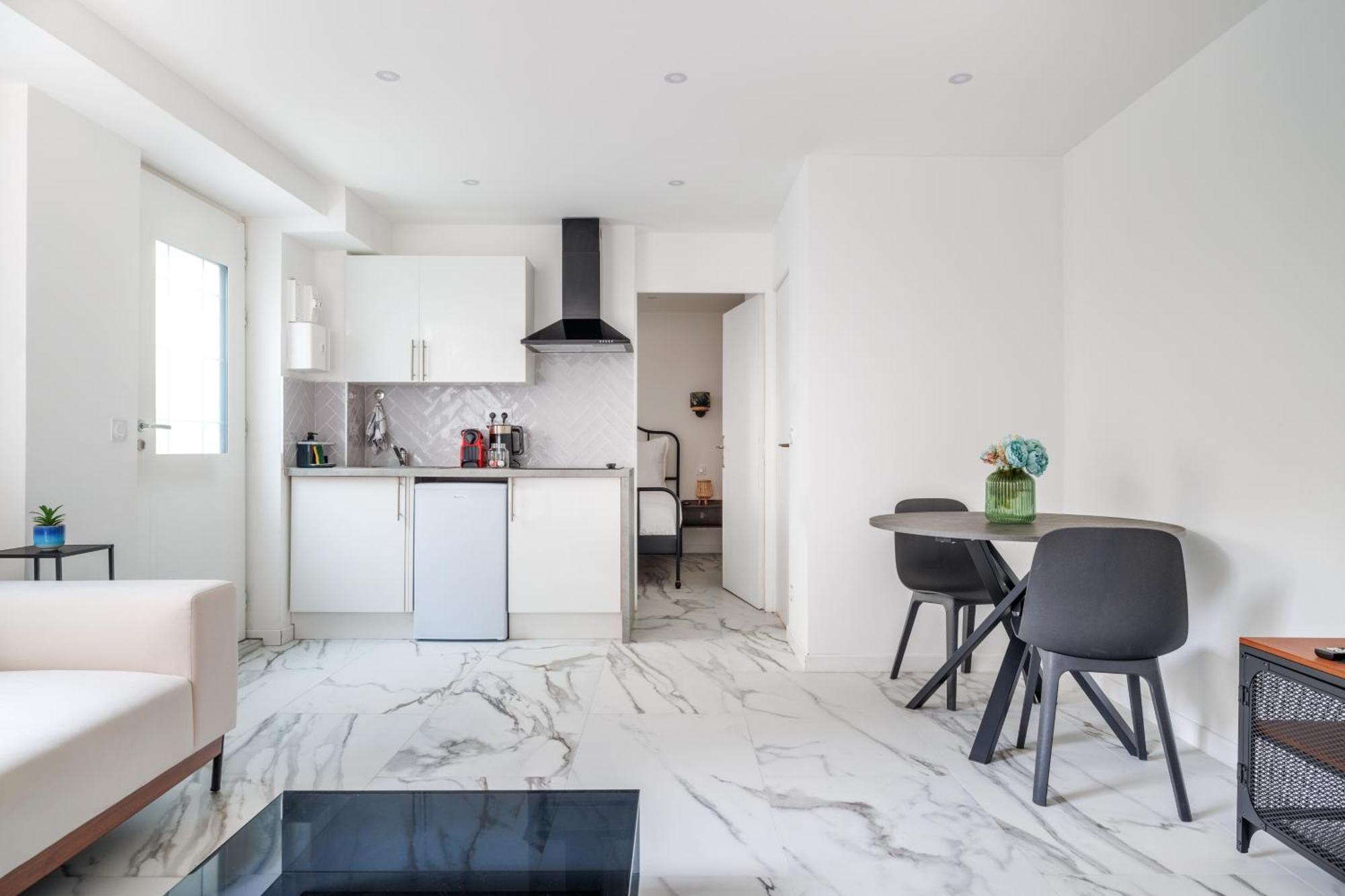 Spacious Flat For 4 People #1 Asnières Extérieur photo